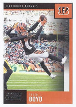 Load image into Gallery viewer, 2020 Panini Score NFL Football Cards #1-100 - Pick Your Cards