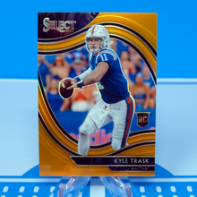 Load image into Gallery viewer, 2021 Panini Chronicles Draft Picks Football ORANGE Parallels ~ Pick Your Cards