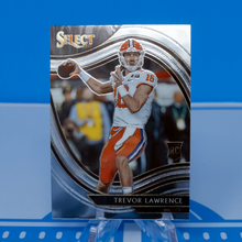 Load image into Gallery viewer, 2021 Panini Chronicles Draft Picks SELECT Football Cards ~ Pick Your Cards