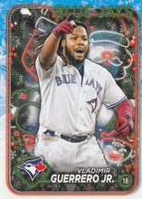 Load image into Gallery viewer, 2024 Topps Holiday Base Cards #101-200 ~ Pick your card
