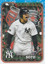 Load image into Gallery viewer, 2024 Topps Holiday Base Cards #101-200 ~ Pick your card
