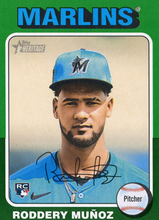 Load image into Gallery viewer, #722 Roddery Muñoz SP, RC - Miami Marlins
