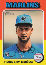 Load image into Gallery viewer, #722 Roddery Muñoz SP, RC - Miami Marlins
