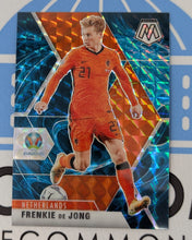 Load image into Gallery viewer, FRENKIE de JONG 2021 Panini Mosaic UEFA EURO 2020 GENESIS MOSAIC Case Hit SSP
